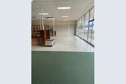 3120 Avenue F, Bay City, TX 77414 - Photo 2