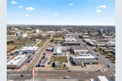 2015 Avenue F, Bay City, TX 77414 - Photo 24