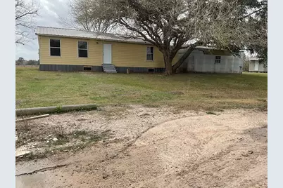 625 Lakeview Drive, Markham, TX 77414 - Photo 2