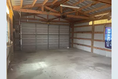 625 Lakeview Drive, Markham, TX 77414 - Photo 26