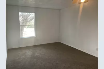 625 Lakeview Drive, Markham, TX 77414 - Photo 6