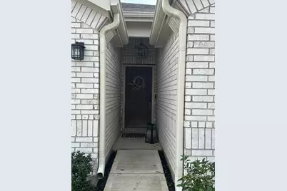 1410 Red Hills Drive, Rosharon, TX 77583 - Photo 6