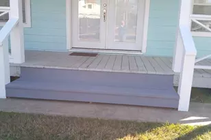 111 Duson, Palacios, TX 77465 - Photo 4