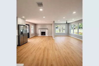 1716 Pecan, Bay City, TX 77414 - Photo 14