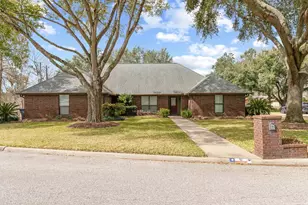 6 Valhalla, Bay City, TX 77414 - Photo 1