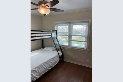 401 East Bayshore Drive, Palacios, TX 77465 - Photo 24