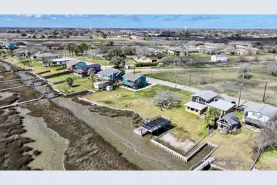 401 East Bayshore Drive, Palacios, TX 77465 - Photo 40