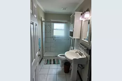 401 East Bayshore Drive, Palacios, TX 77465 - Photo 22