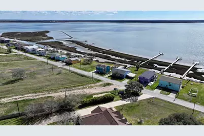 401 East Bayshore Drive, Palacios, TX 77465 - Photo 44