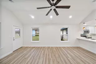 17 Cr 243, Matagorda, TX 77457 - Photo 10