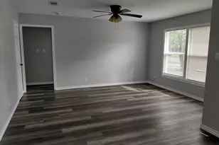 1105 Miller, Angleton, TX 77515 - Photo 4