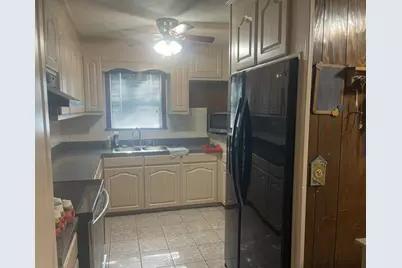 481 First Street, Van Vleck, TX 77482 - Photo 2