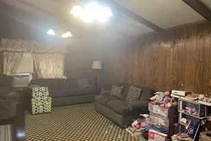 481 1st St, Van Vleck, TX 77482 - Photo 4