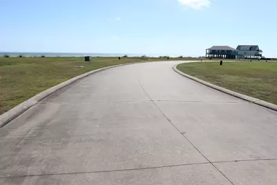 3029 Palacios Bay Dr, Palacios, TX 77465 - Photo 8