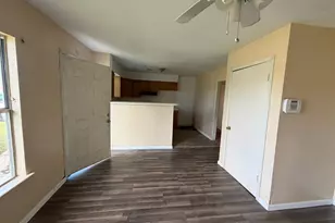 406 Snow Dr, West Columbia, TX 77486 - Photo 8