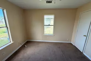 406 Snow Dr, West Columbia, TX 77486 - Photo 18