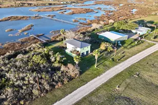 228 Speckled Trout Loop, Palacios, TX 77465 - Photo 32