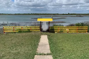 228 Speckled Trout Loop, Palacios, TX 77465 - Photo 8