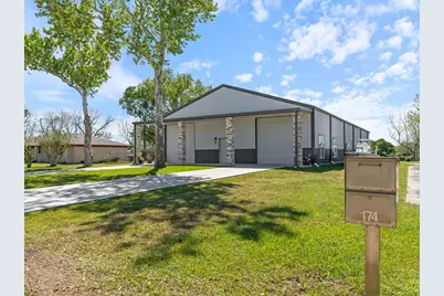174 174 Cr 243 Selkirk Rd Bay City Tx 77414, Bay City, TX 77414 - Photo 1