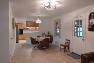 1518 Avenue B, Danbury, TX 77534 - Photo 22