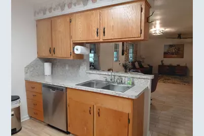 1518 Ave. B, Danbury, TX 77534 - Photo 26