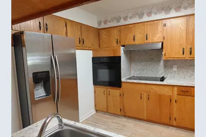 1518 Ave. B, Danbury, TX 77534 - Photo 28