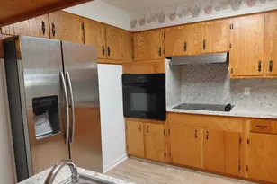 1518 Avenue B, Danbury, TX 77534 - Photo 28