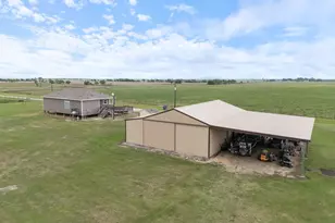955 County Road 285, Palacios, TX 77465 - Photo 2