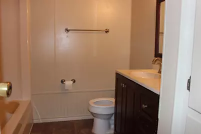 300 Austin, Palacios, TX 77465 - Photo 34