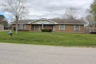 300 Austin, Palacios, TX 77465 - Photo 10