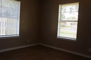 300 Austin, Palacios, TX 77465 - Photo 32