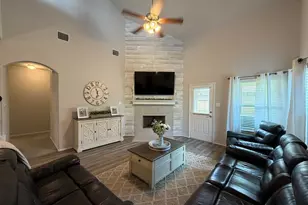 5191 Dry Hollow Dr, Alvin, TX 77511 - Photo 14