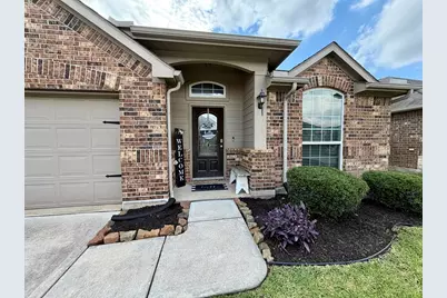 5191 Dry Hollow Dr, Alvin, TX 77511 - Photo 2