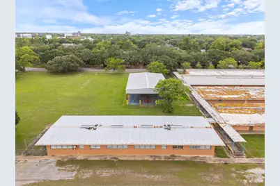 2300 4th Street, Bay City, TX 77414 - Photo 10
