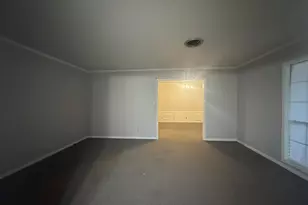 307 Market St, Louise, TX 77455 - Photo 12