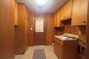 307 Market St, Louise, TX 77455 - Photo 16
