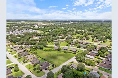 4520 Rattan, Bay City, TX 77414 - Photo 4