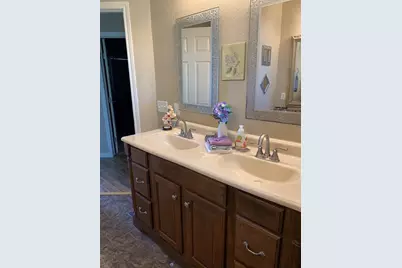 142 Tarpon, Palacios, TX 77465 - Photo 32