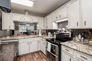 4427 Co Rd 382, Louise, TX 77455 - Photo 18