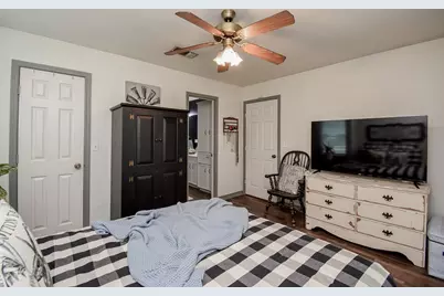 4427 County Road 382, Louise, TX 77455 - Photo 14
