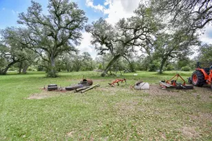 4427 Co Rd 382, Louise, TX 77455 - Photo 38