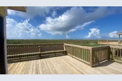444 Beachfront Dr., Matagorda, TX 77457 - Photo 10