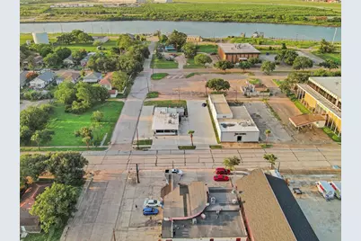 230 West 2nd, Freeport, TX 77541 - Photo 40