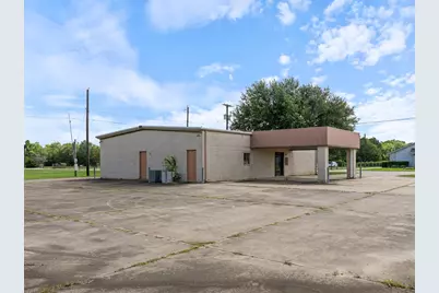 880 Nichols Avenue, Bay City, TX 77414 - Photo 6