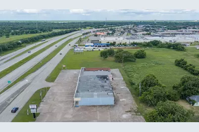 1235 W. Highway 332, Clute, TX 77531 - Photo 4