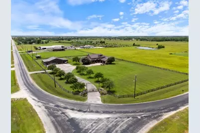 310 Cr 166  Bucks Bayou Rd, Bay City, TX 77414 - Photo 38