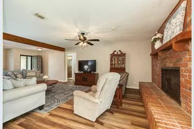 131 Singleton, Jones Creek, TX 77541 - Photo 20