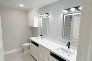 301 301 E San Bernard St, Brazoria, TX 77422 - Photo 14