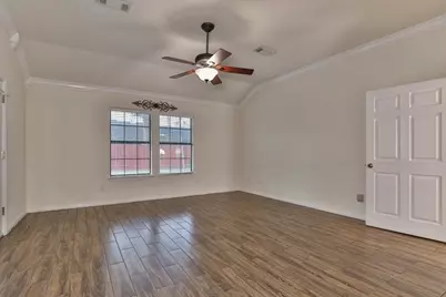 248 Wentworth, West Columbia, TX 77486 - Photo 12