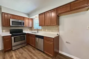 403 Lotus, Lake Jackson, TX 77566 - Photo 14